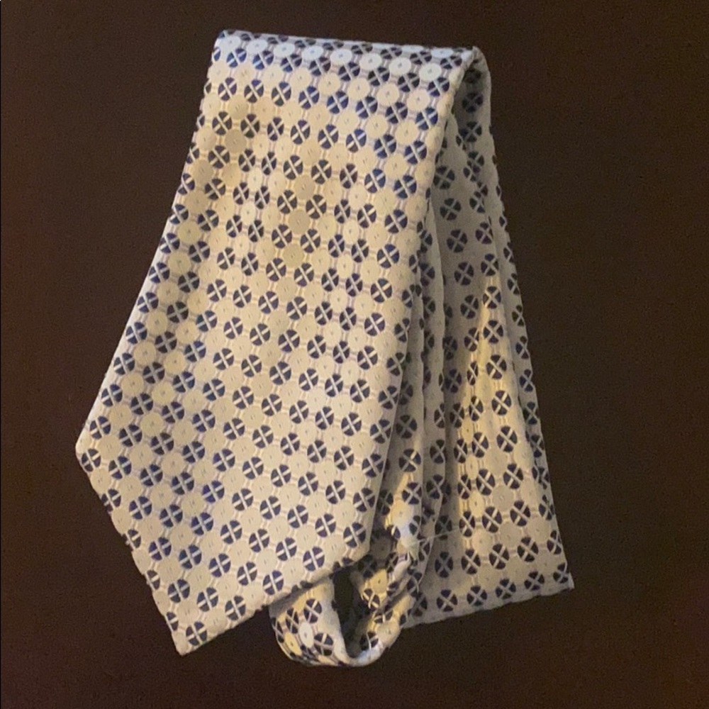 New men’s pattern tie